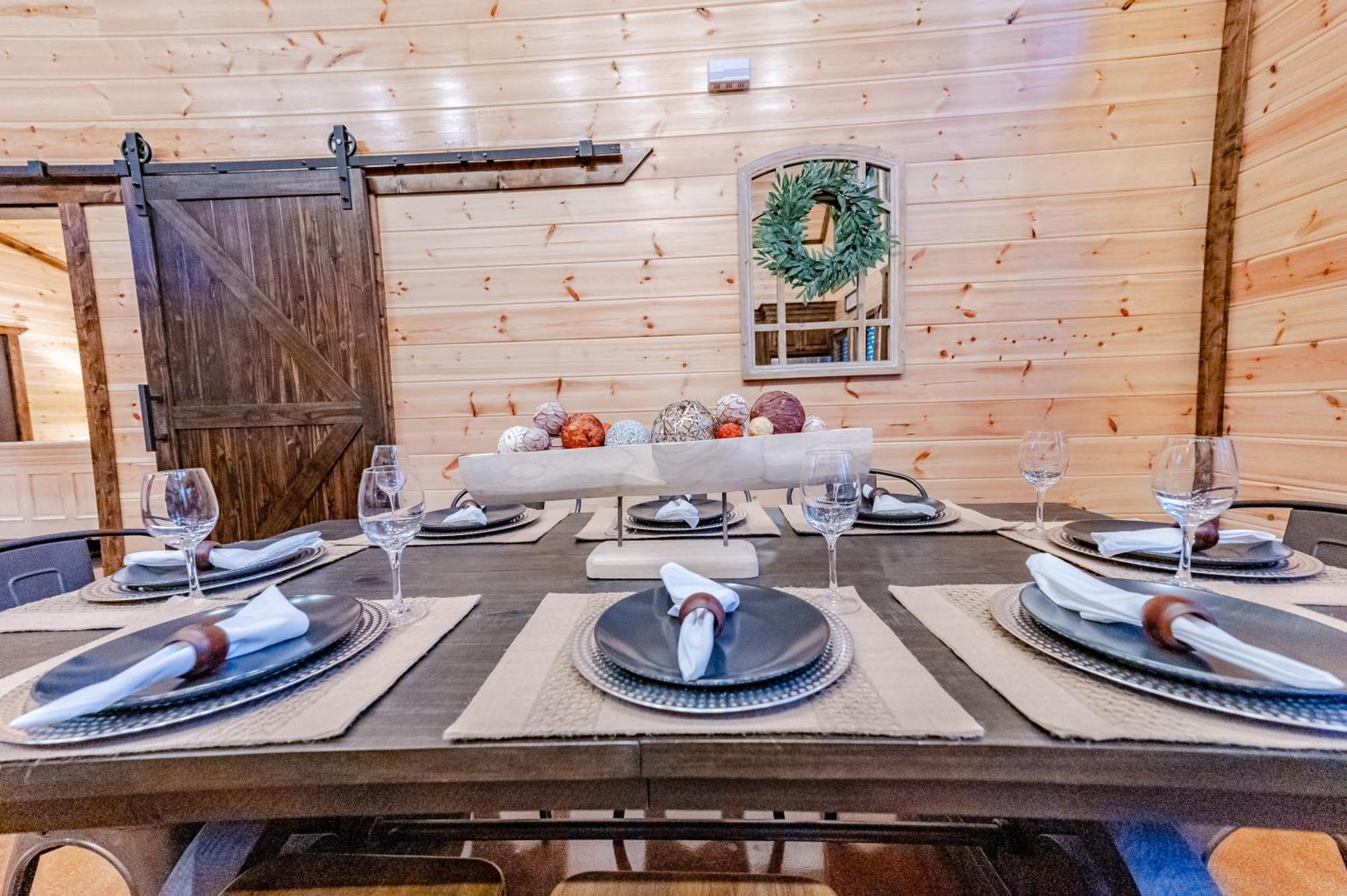 The Luxurious Blue Sky Lodge Is Epic! Брокен-Боу Экстерьер фото