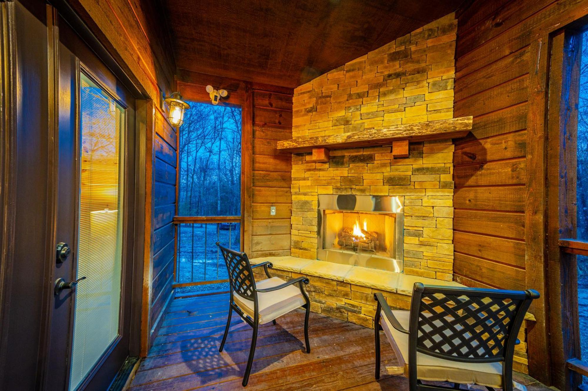 The Luxurious Blue Sky Lodge Is Epic! Брокен-Боу Экстерьер фото