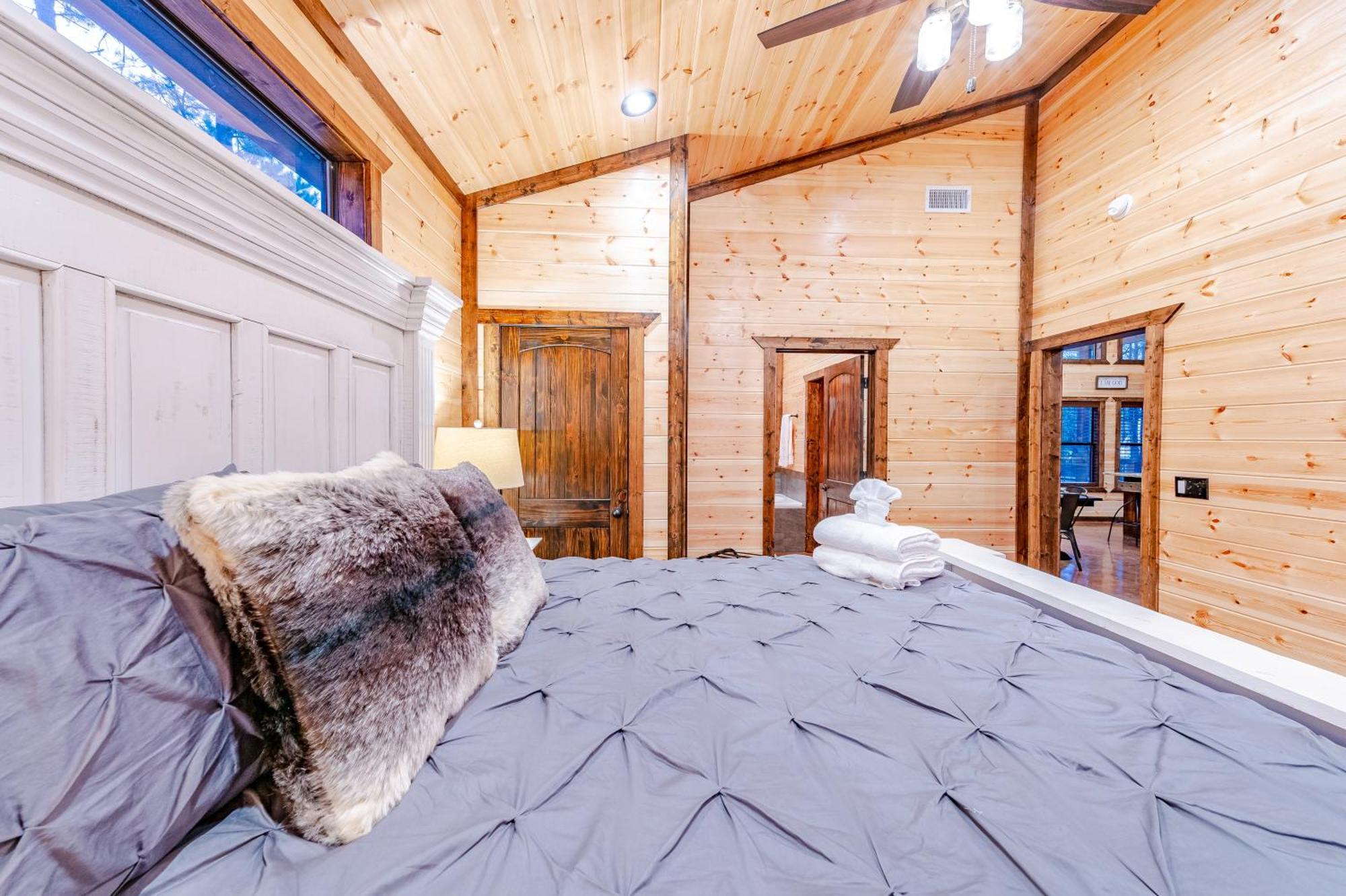 The Luxurious Blue Sky Lodge Is Epic! Брокен-Боу Экстерьер фото